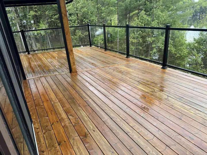 Nous pouvons effectuer le nettoyage à haute pression de l’extérieur de votre bâtiment.